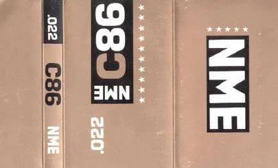 El casete C86 de la revista NME, con la carátula y el lomo a la vista sobre un fondo sepia